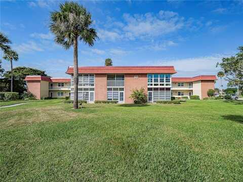 60 Woodland Drive, Vero Beach, FL 32962