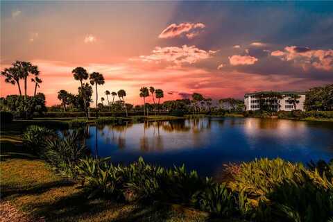 8735 Lakeside Boulevard unit: 202, Vero Beach, FL 32963