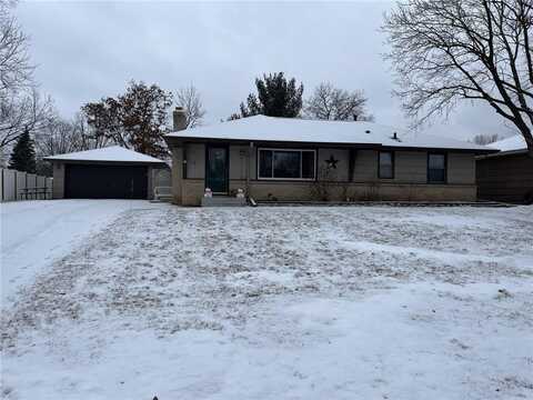 8616 Greenway Avenue S, Cottage Grove, MN 55016