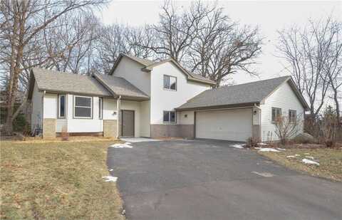 7086 46th Street Circle N, Oakdale, MN 55128