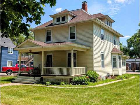 410 N 5th Street, Montevideo, MN 56265