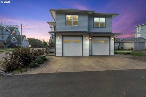 813 SW 9TH ST, Lincoln City, OR 97367