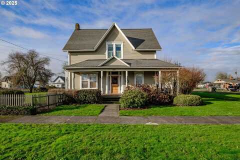 817 W 3RD ST, Halsey, OR 97348