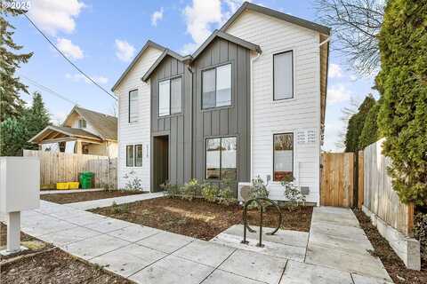 2729 SE 50TH AVE, Portland, OR 97206