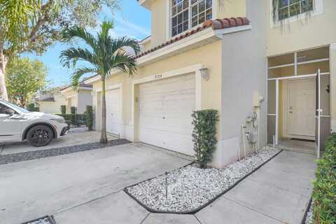 9784 Porta Leona Lane, Boynton Beach, FL 33472