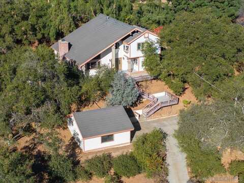 2252 buena creek road, vista, CA 92084