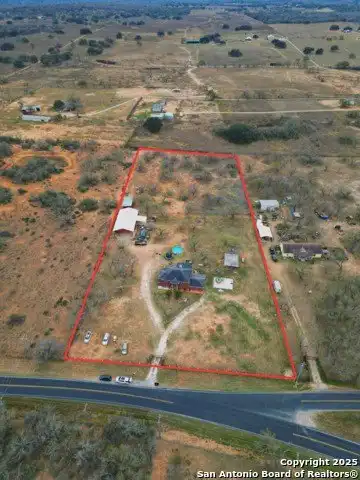 5980 Smith Rd, Von Ormy, TX 78073