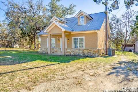 2059 RIO RANCHERO, Pipe Creek, TX 78063