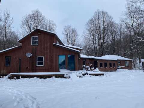 312 Mcintyre Rd., Winthrop, NY 13697