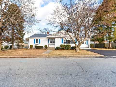 63 Villa Avenue, North Providence, RI 02904