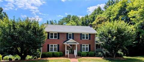 147 Beechtree Circle, Mount Airy, NC 27030