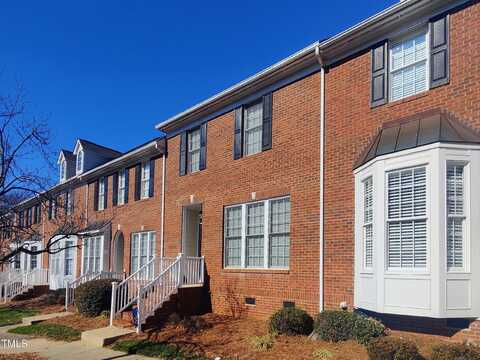 121 Lumina Place, Holly Springs, NC 27540