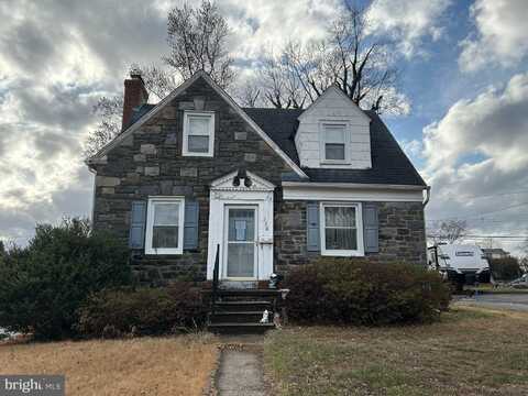 228 HAWTHORNE ROAD, MORTON, PA 19070