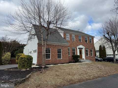 2403 DAKOTA LAKES DRIVE, HERNDON, VA 20171