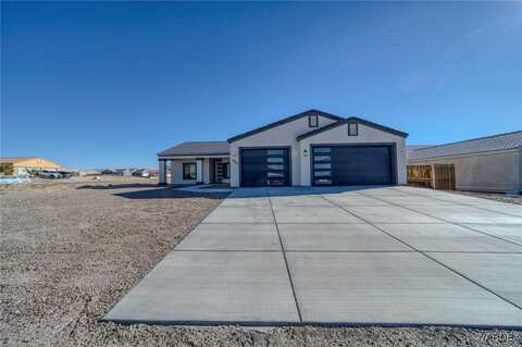 4398 S Los Lobos Lane, Fort Mohave, AZ 86426