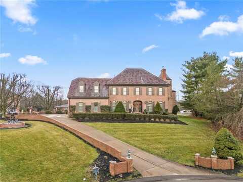 107 Treetop Lane, Peters Township, PA 15317