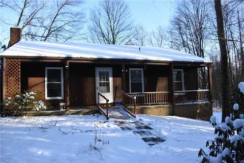 862 Country Road, Clymer, PA 15765