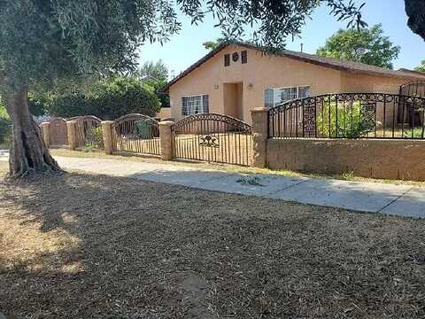 8Th, BEAUMONT, CA 92223