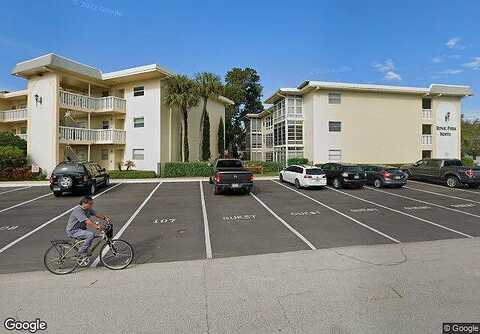 Ponce De Leon Circle E303 #E303, Vero Beach, FL 32960