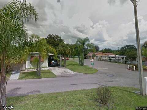 Peninsula St, Zephyrhills, FL 33541