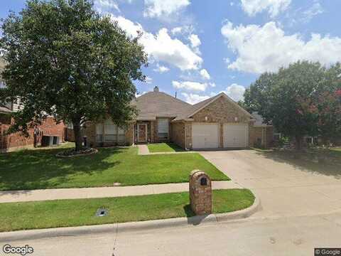 Fox Run, WATAUGA, TX 76137