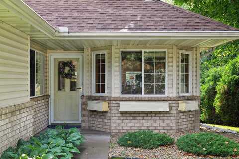 Courtyard, BURNSVILLE, MN 55306