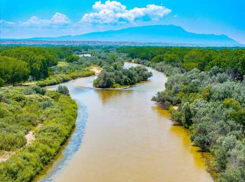 Sparkling Moolah, Pena Blanca, NM 87041