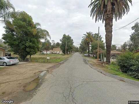 Lash St, Lake Elsinore, CA 92530