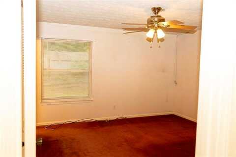 Oliver, LILBURN, GA 30047