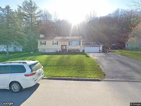 Pine Crest, WILLIAMSPORT, PA 17702