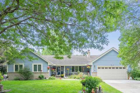 Westwood, CHASKA, MN 55318