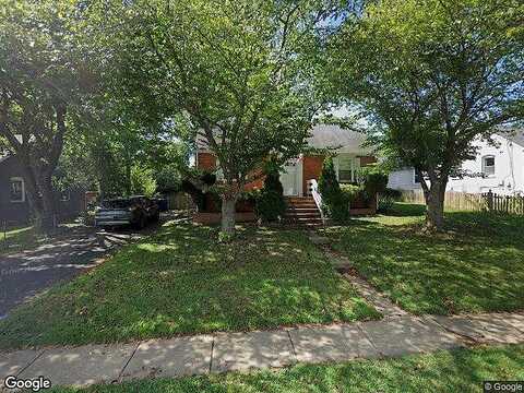 Summerfield, FALLS CHURCH, VA 22042