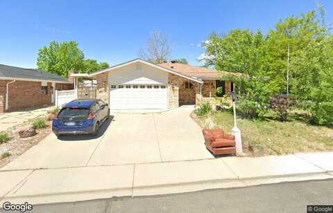 Vivian, LONGMONT, CO 80501