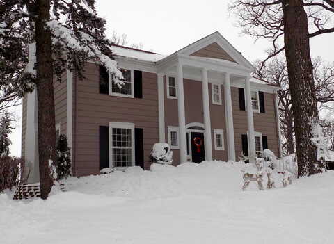 Homewood, FAIRMONT, MN 56031