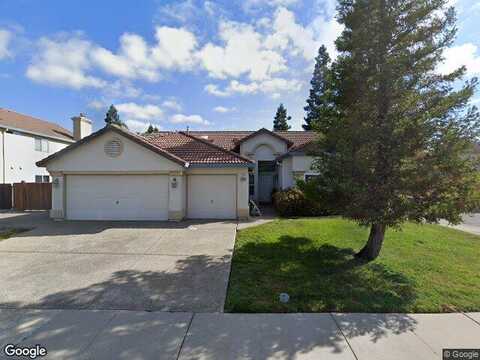 Carissa, ELK GROVE, CA 95624