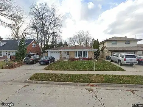 Rosewood, CUDAHY, WI 53110