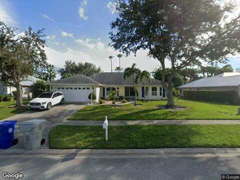 4Th, VERO BEACH, FL 32968