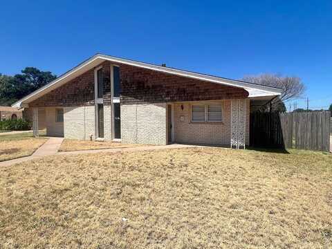 70Th, LUBBOCK, TX 79413