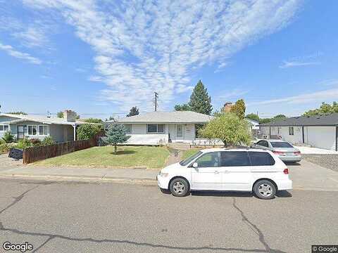 Brown, PASCO, WA 99301