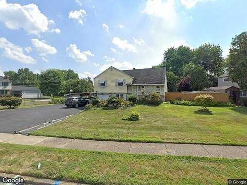 Crestview, HATBORO, PA 19040