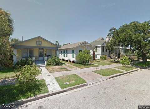 Avenue P 1/2, GALVESTON, TX 77550