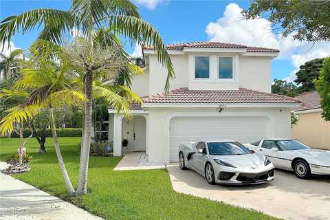 8Th, PEMBROKE PINES, FL 33029