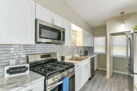 45Th, MILWAUKEE, WI 53208