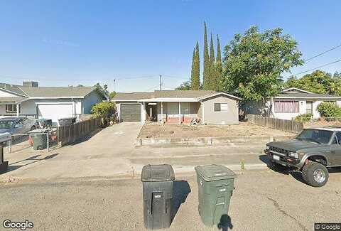 5Th, OAKDALE, CA 95361