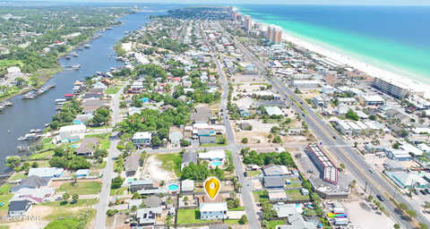 Elizabeth, PANAMA CITY, FL 32408