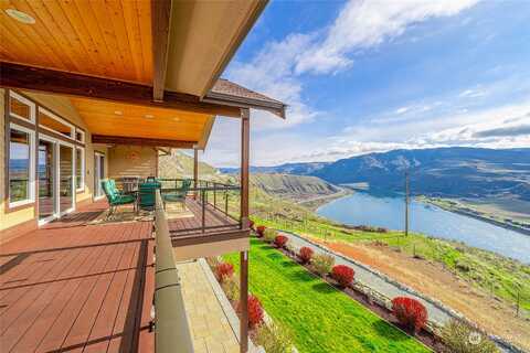 Columbia View, CHELAN, WA 98816