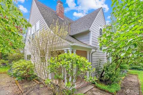 Mercer, SEATTLE, WA 98112