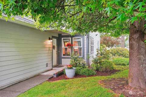 62Nd, PUYALLUP, WA 98372