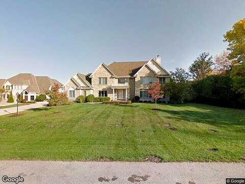 Crooked Creek, PEWAUKEE, WI 53072