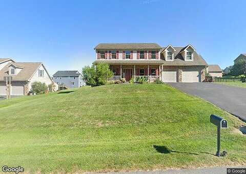 Cresthaven, FAYETTEVILLE, PA 17222